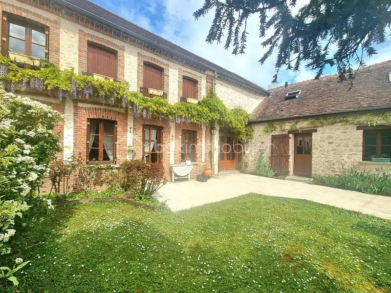 Maison, 173 m²