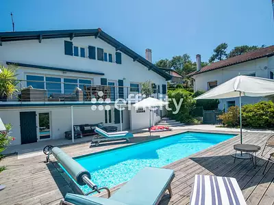 Maison, 145 m²