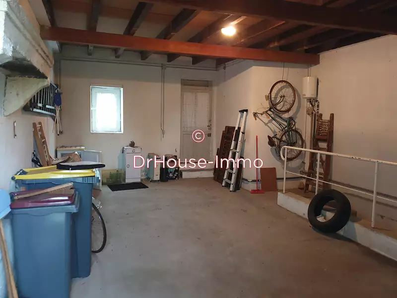 Maison, 197 m²