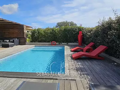 Maison, 184 m²