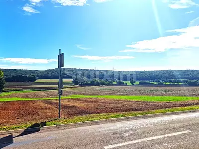 Terrain, 880 m²