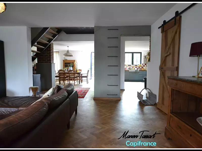 Maison, 220 m²