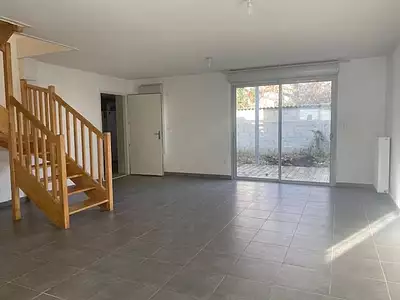 Maison, 77 m²