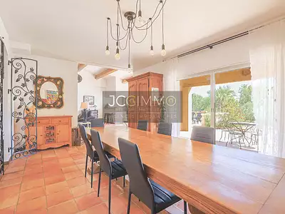 Maison, 310 m²
