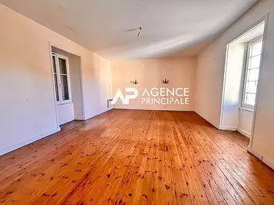 Maison, 335 m²