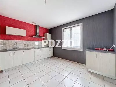 Maison, 159 m²