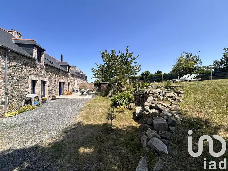 Maison, 167 m²