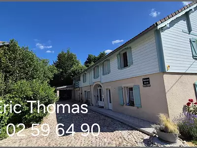 Maison, 243 m²