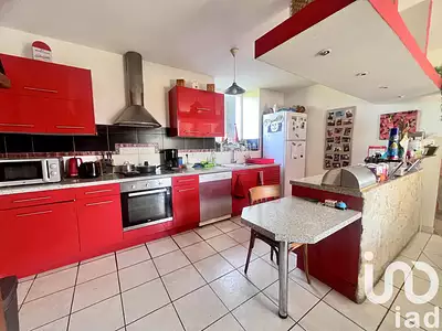 Maison, 227 m²