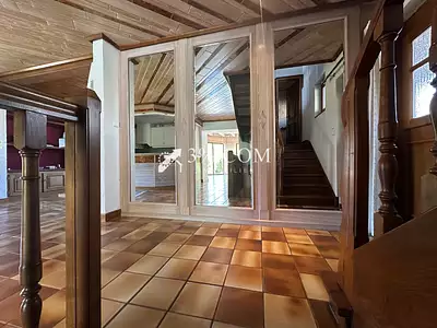 Maison, 169 m²