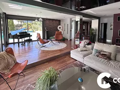 Maison, 279 m²