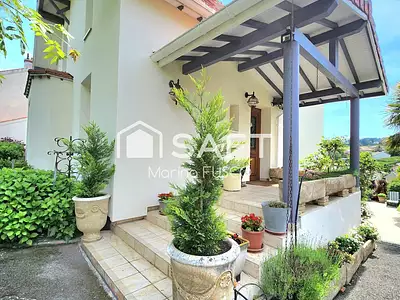 Maison, 328 m²