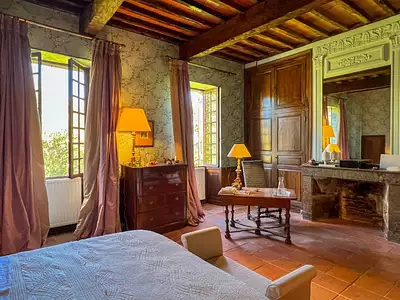 Maison, 600 m²