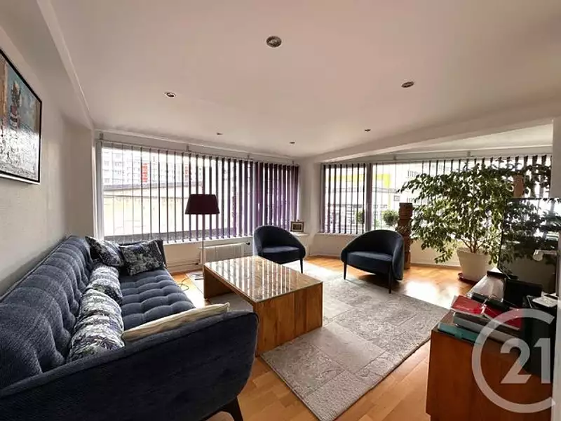 Appartement, 175,1 m²