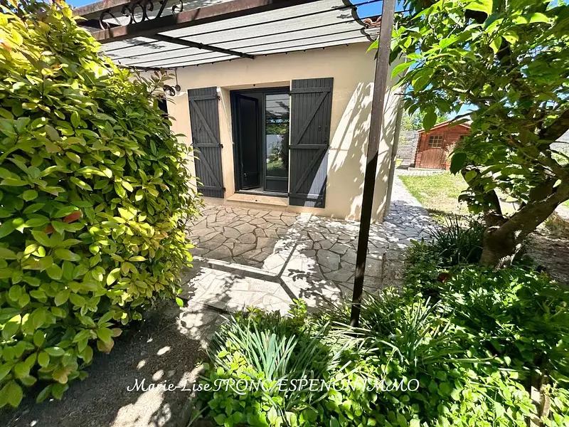 Maison, 114 m²