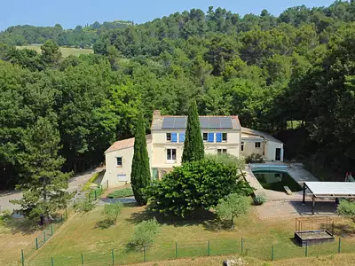 Maison, 325 m²