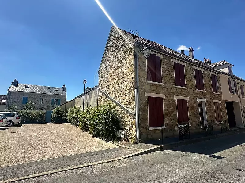 Maison, 148 m²