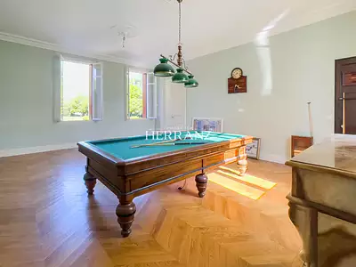 Maison, 478 m²