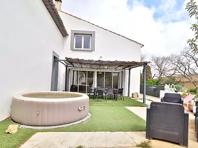 Maison, 218 m²