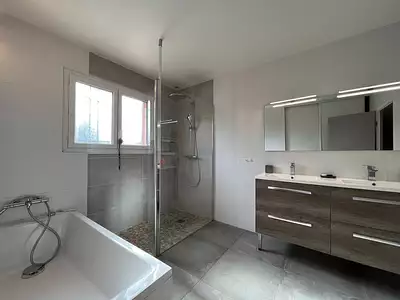 Maison, 200 m²