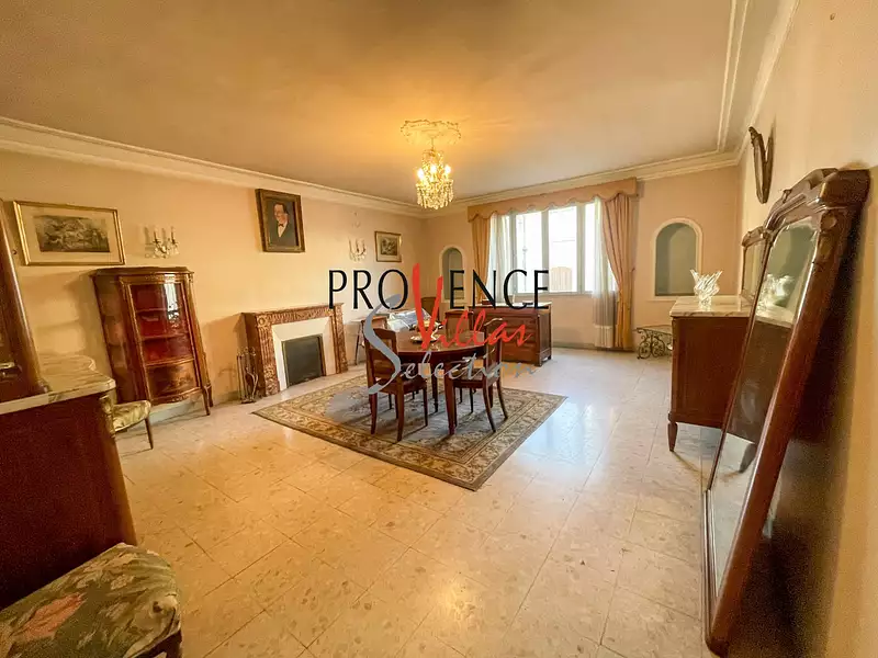 Immeuble, 420 m²