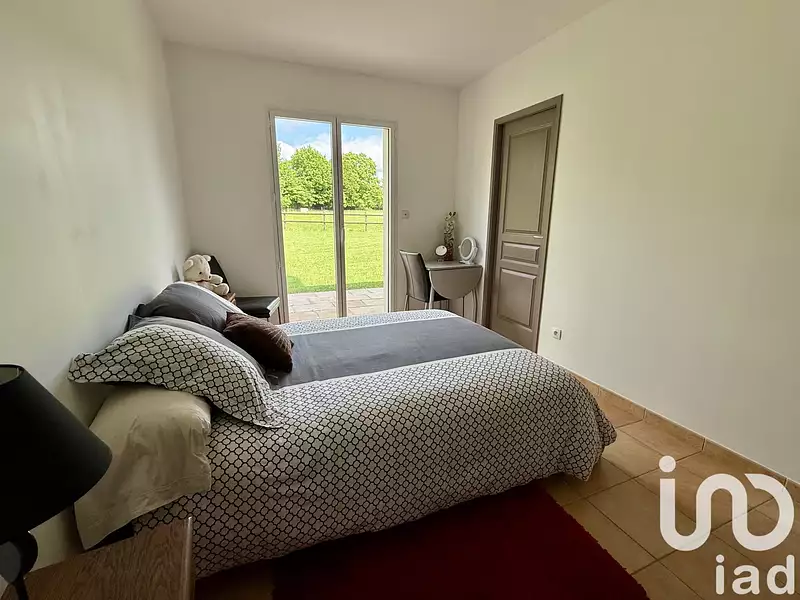 Maison, 220 m²