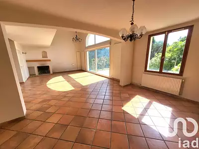 Maison, 200 m²