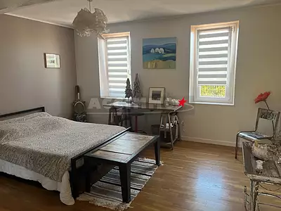 Maison, 250 m²