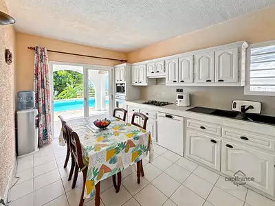 Maison, 220 m²