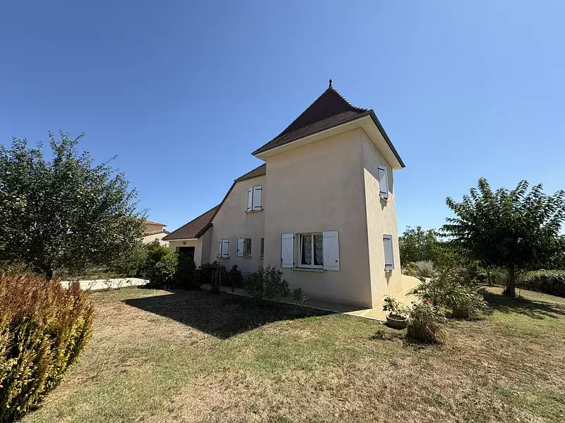 Maison, 173 m²