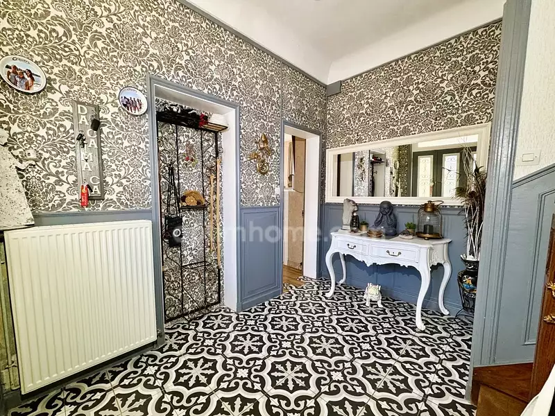 Maison, 216 m²