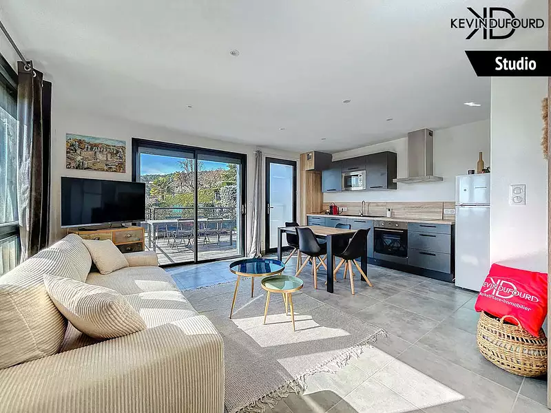 Maison, 285 m²