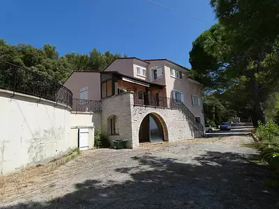 Maison, 220 m²