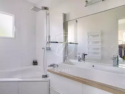 Maison, 165,18 m²