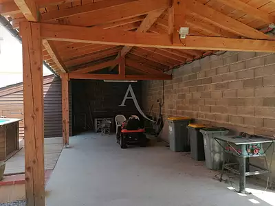 Maison, 302 m²