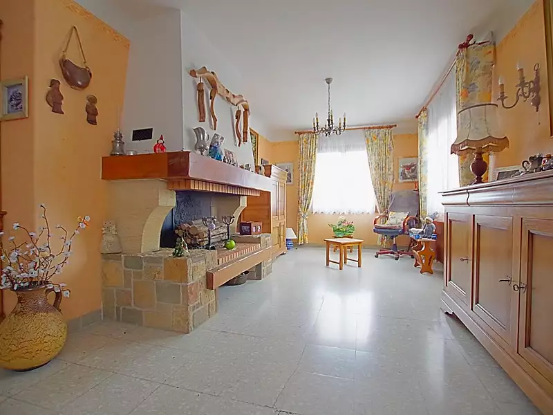 Maison, 260 m²