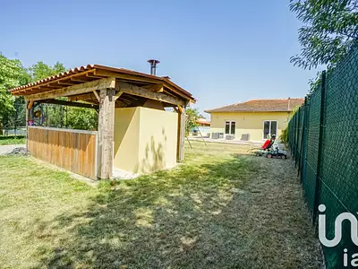 Maison, 77 m²