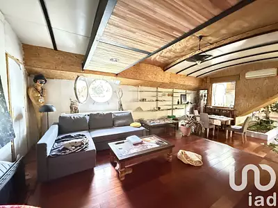 Maison, 151 m²