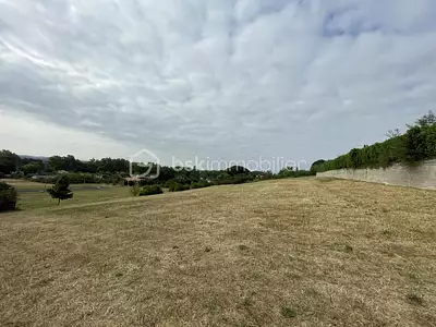 Terrain, 4 220 m²
