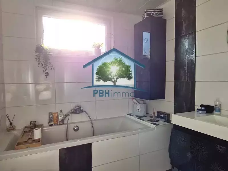 Maison, 145 m²