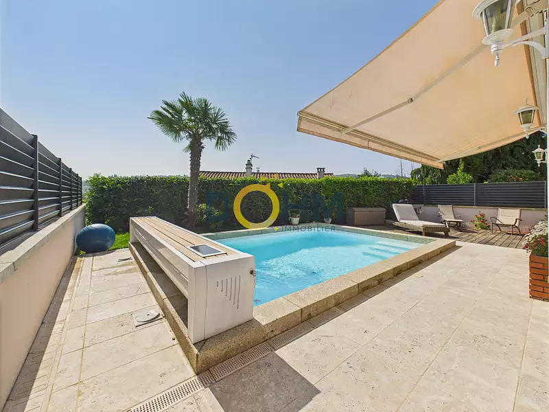 Maison, 138 m²