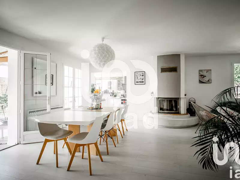 Maison, 158 m²