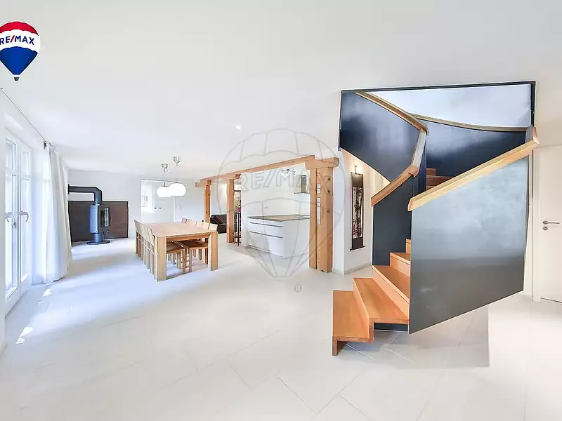 Maison, 252 m²