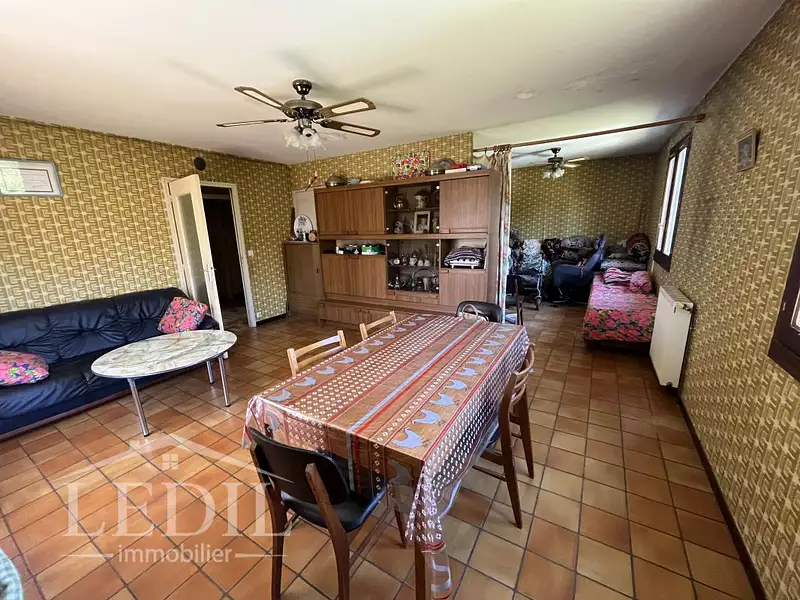 Maison, 111 m²