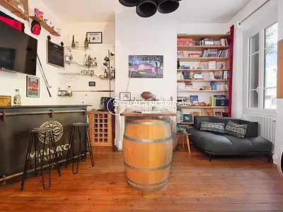 Maison, 235 m²