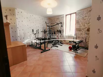 Maison, 250 m²