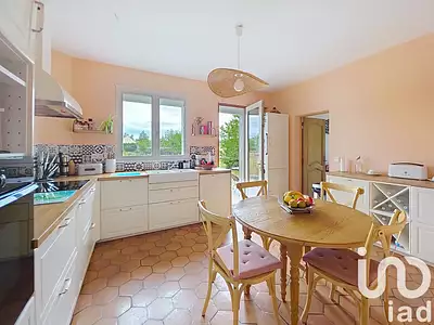 Maison, 200 m²