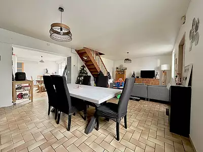 Maison, 94 m²