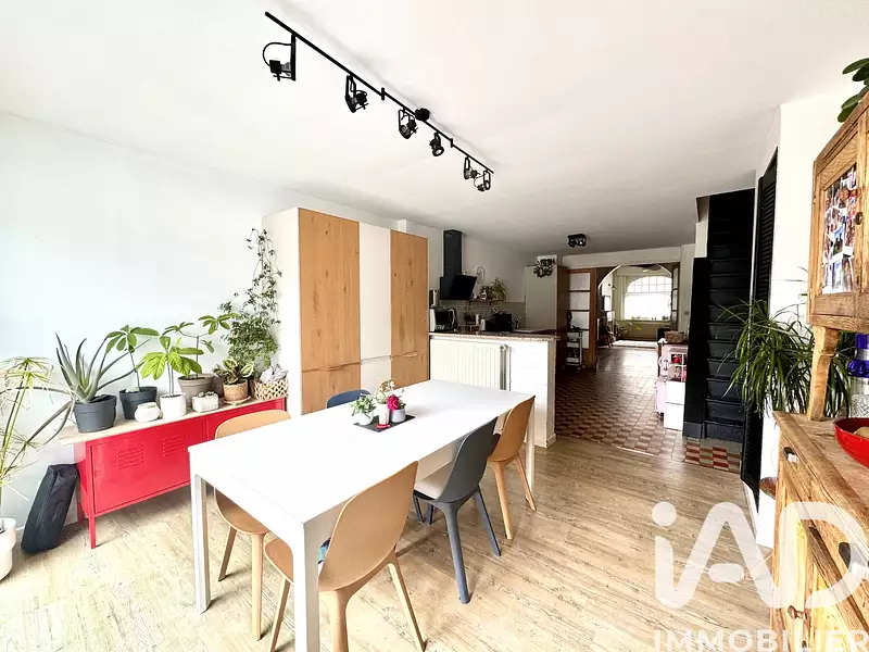 Maison, 121 m²