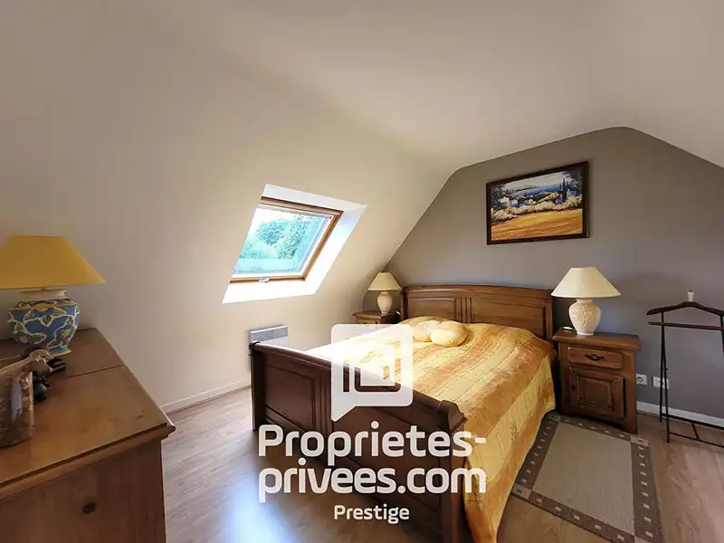 Maison, 196 m²